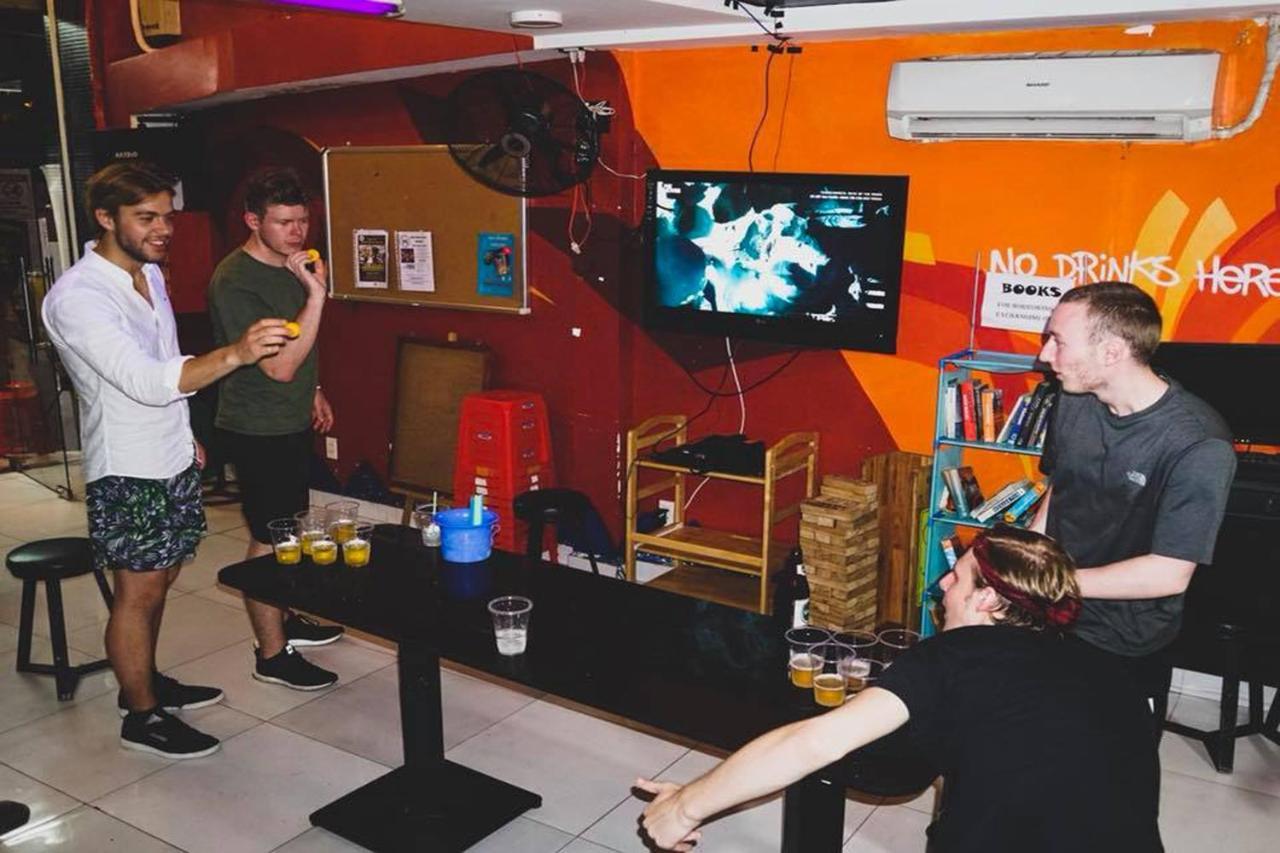 Hangout Hostel Hcm (Adults Only) Хошимин Экстерьер фото